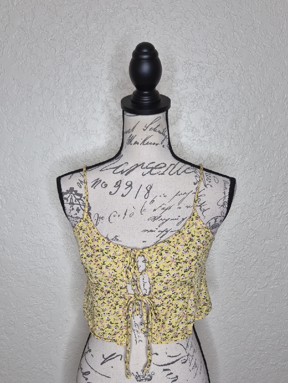 Sky & Sparrow Multicolored Floral Cropped Tank Top Size M